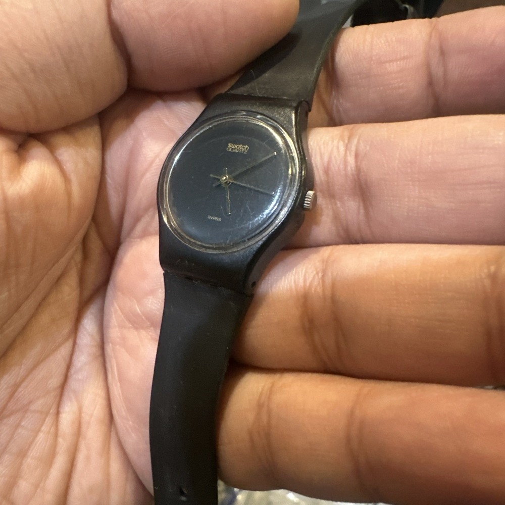Works Vintage Swatch Black Magic Watch‎ Ladies 25mm Swiss Gold Hands New Battery
